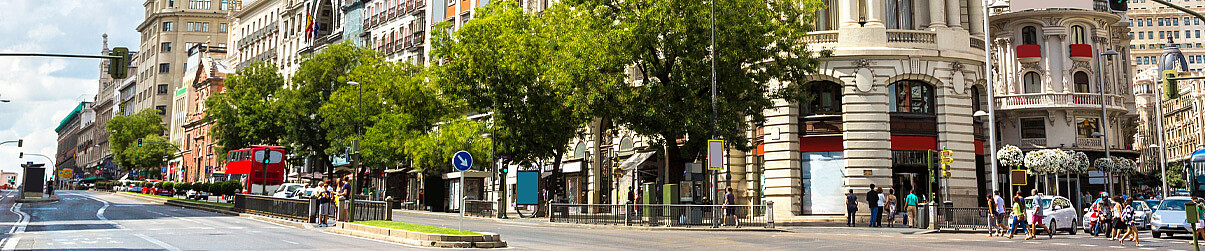 Vol Saint-Denis vers Madrid avec Air Austral